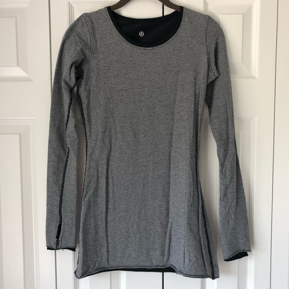 lululemon athletica Tops - Lululemon Reversible Black & White Long Sleeve